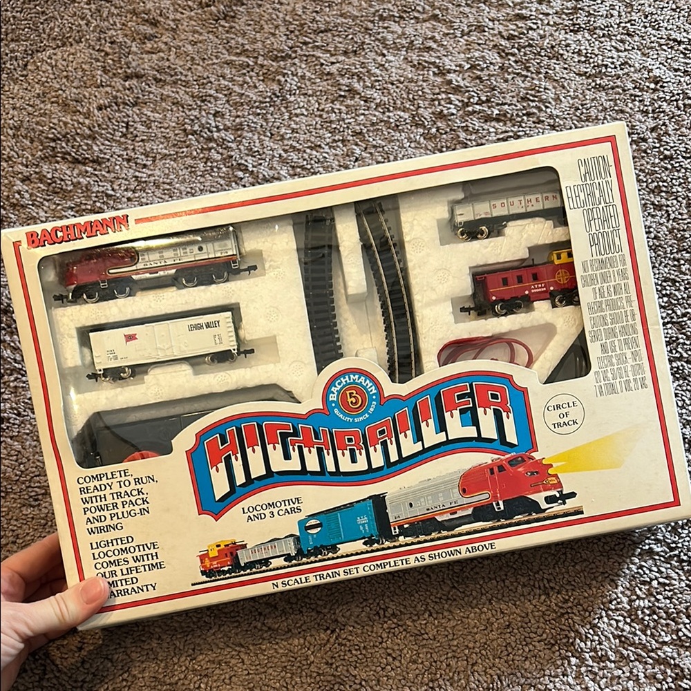 Bachman Highballer vintage locomotive train set
